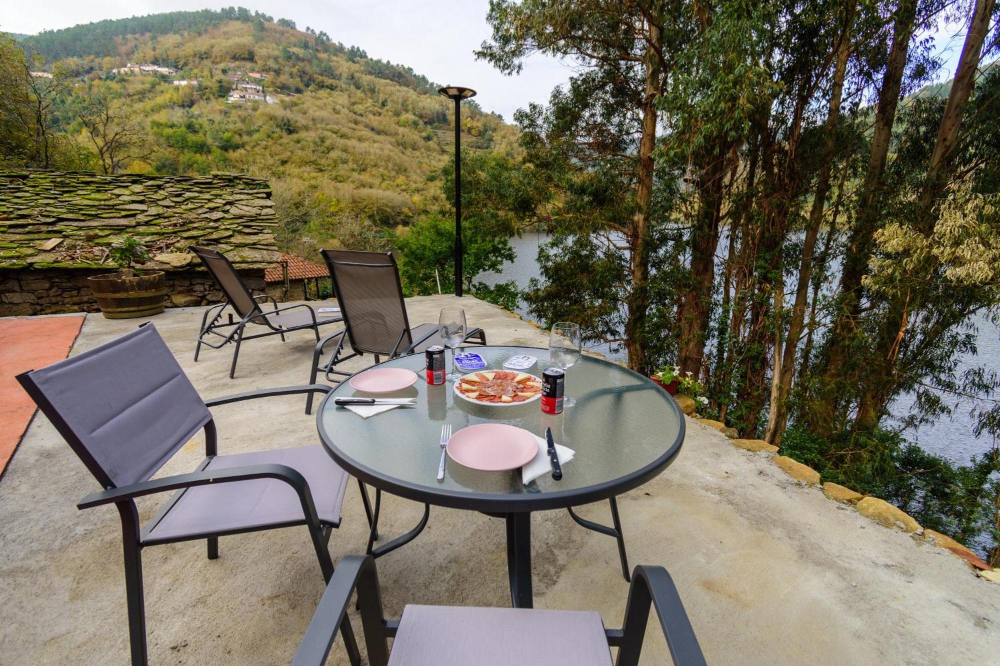 Casa Escondida Aveiga Villa Chantada Eksteriør billede